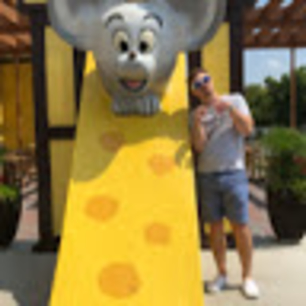 Meet your Posher, Samuel